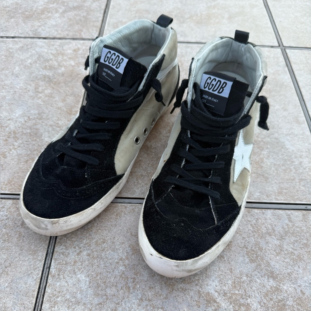 Golden Goose Mid-Star Sneakers - Picture 2 of 16